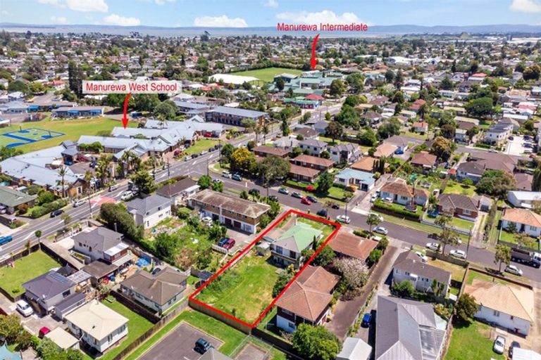 Photo of property in 1 Frances Street, Manurewa, Auckland, 2102