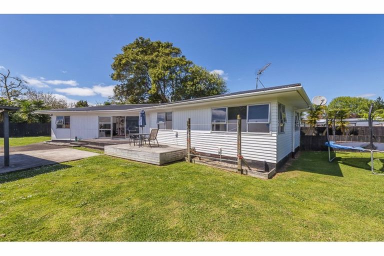 Photo of property in 4 Mcshane Street, Pukekohe, 2120