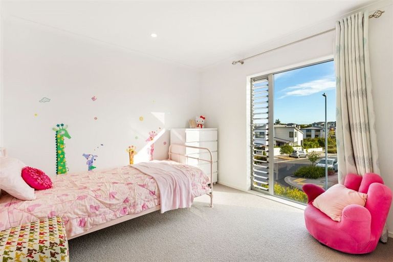 Photo of property in 20 Shelduck Way, Hobsonville, Auckland, 0616