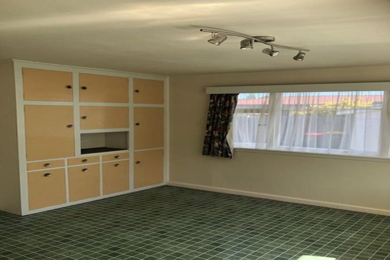 Photo of property in 11 Worthy Street, Ilam, Christchurch, 8041