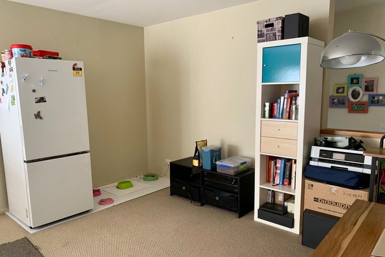 Photo of property in 31 Rifleman Rise, Unsworth Heights, Auckland, 0632