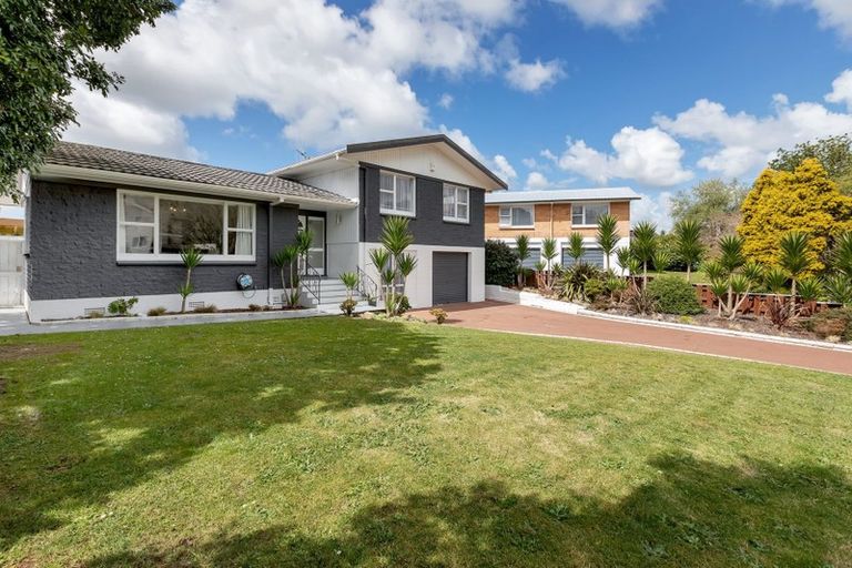 Photo of property in 18 Parkland Crescent, Te Kamo, Whangarei, 0112