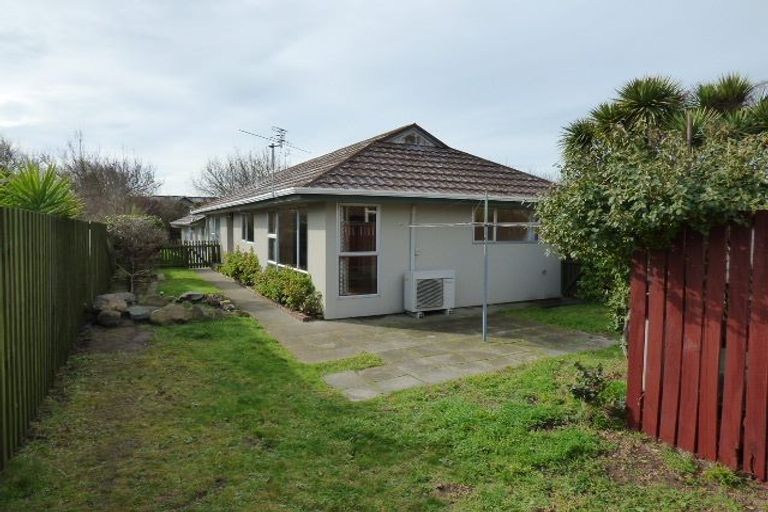 Photo of property in 2/48 Linwood Avenue, Linwood, Christchurch, 8011