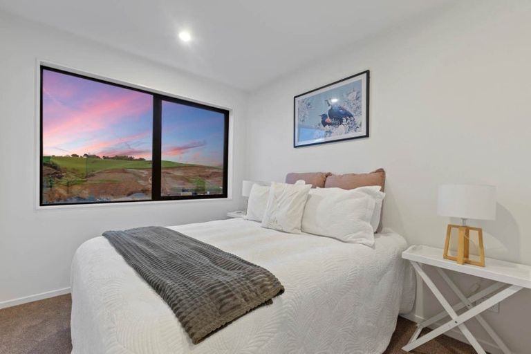 Photo of property in 17 Aituaa Road, Pukekohe, 2120
