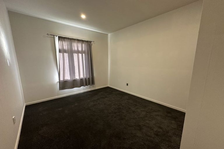 Photo of property in 28 King Street, Coalgate, 7673