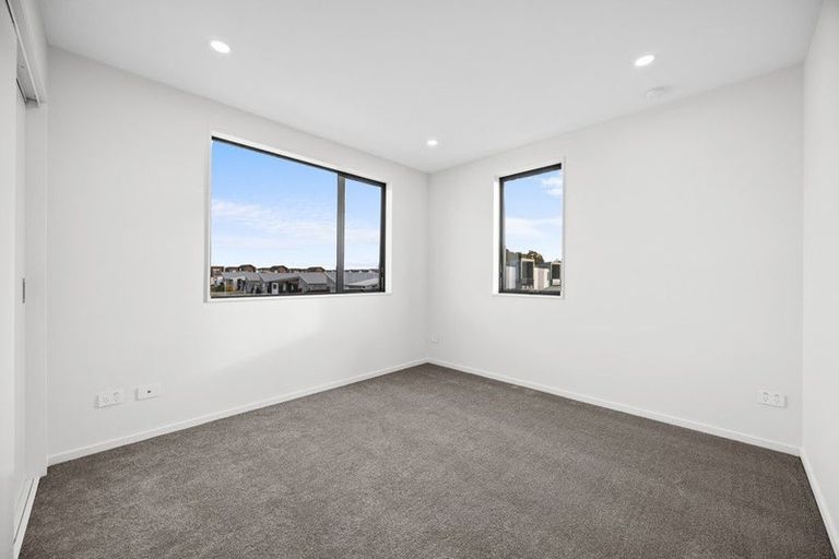 Photo of property in 34 Corporal Street, Papakura, 2110