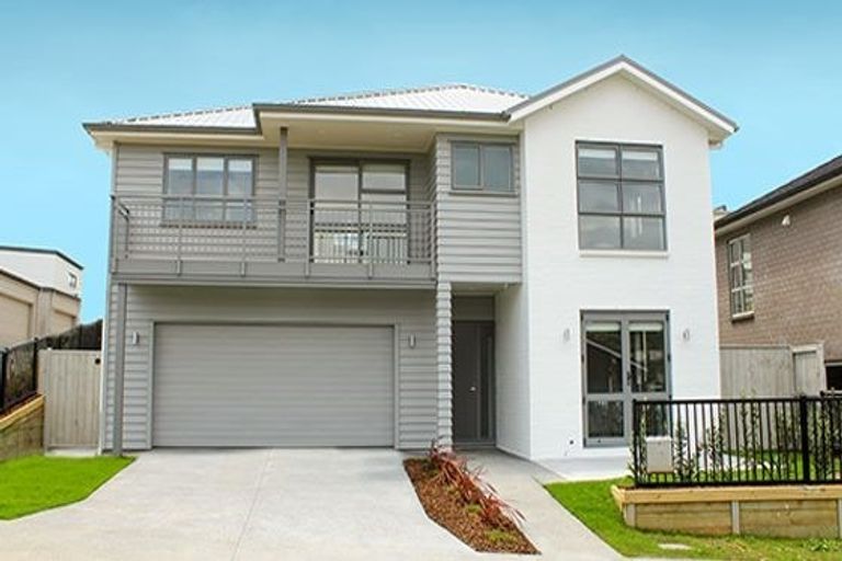 Photo of property in 77 Calluna Crescent, Totara Heights, Auckland, 2105