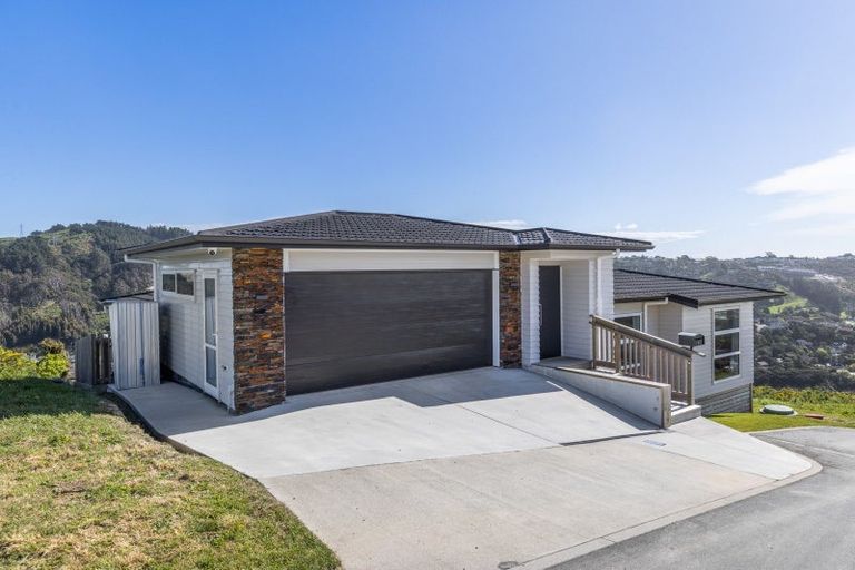 Photo of property in 6 Stunsail Lane, Whitby, Porirua, 5024