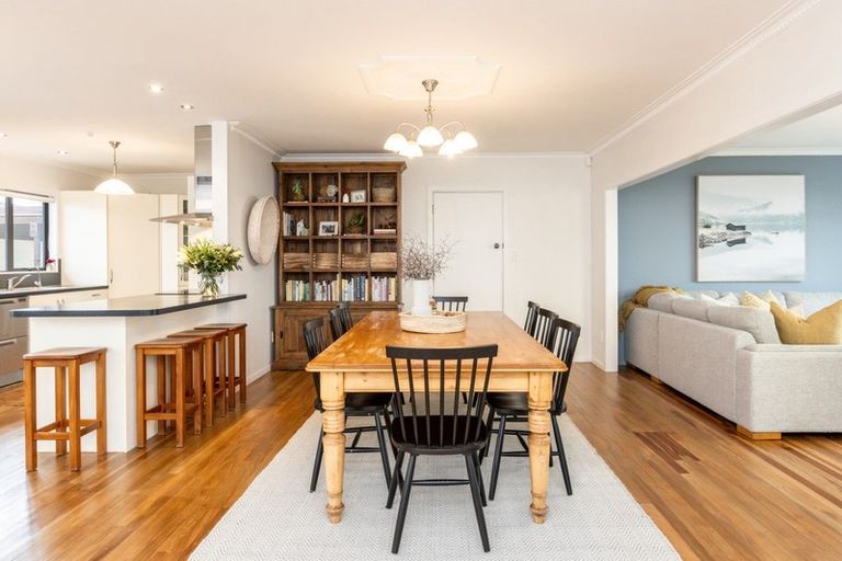 Photo of property in 10 Meeanee Quay, Westshore, Napier, 4110