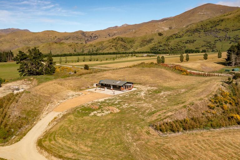 Photo of property in 478 Cardrona Valley Road, Wanaka, 9382