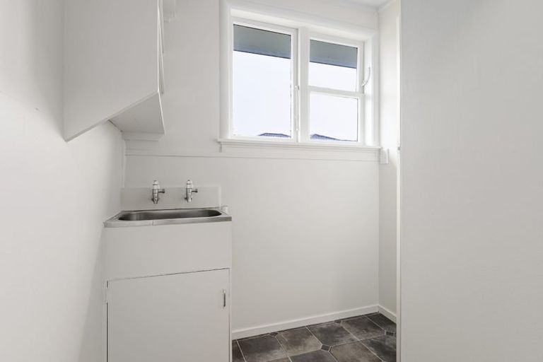 Photo of property in 42 Fox Street, Hamilton East, Hamilton, 3216