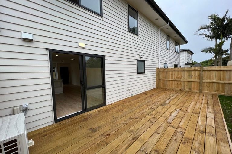 Photo of property in 160c Hill Road, Manurewa, Auckland, 2105