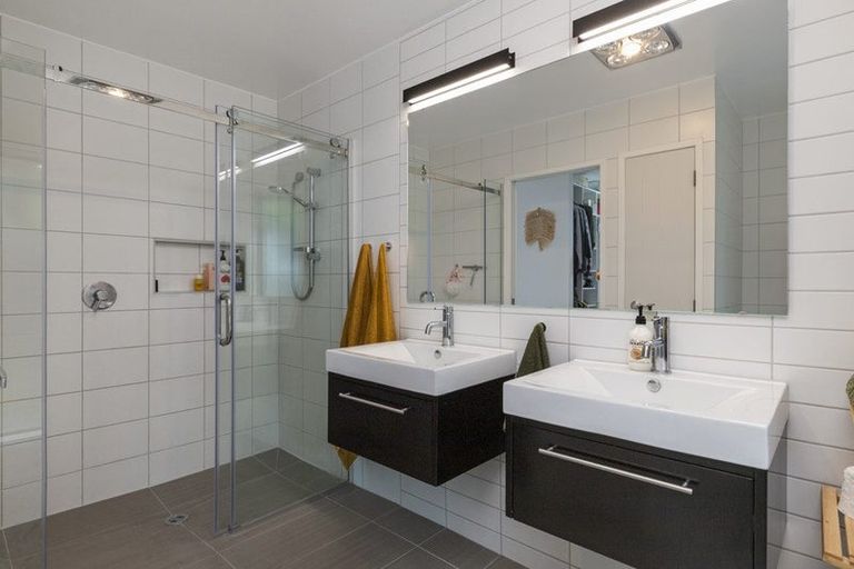 Photo of property in 26f Pacific Street, Waiuku, 2123