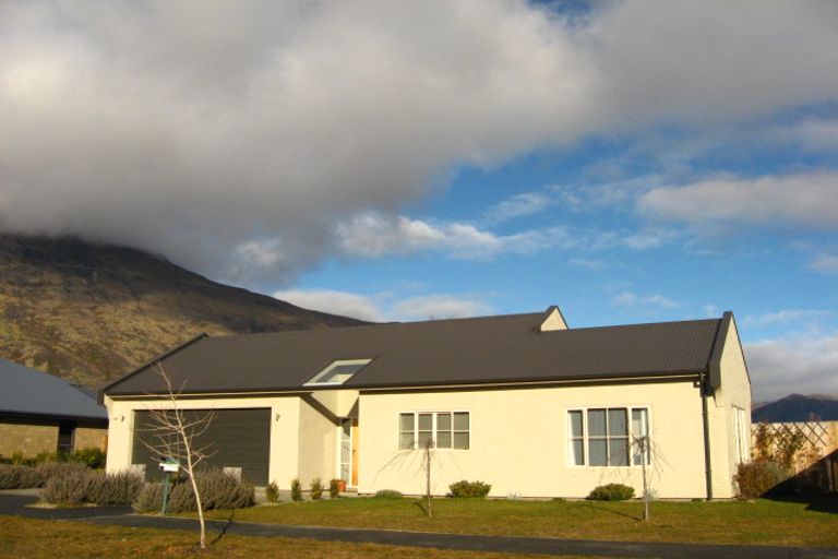 Photo of property in 47 Hope Avenue, Lake Hayes, Queenstown, 9304