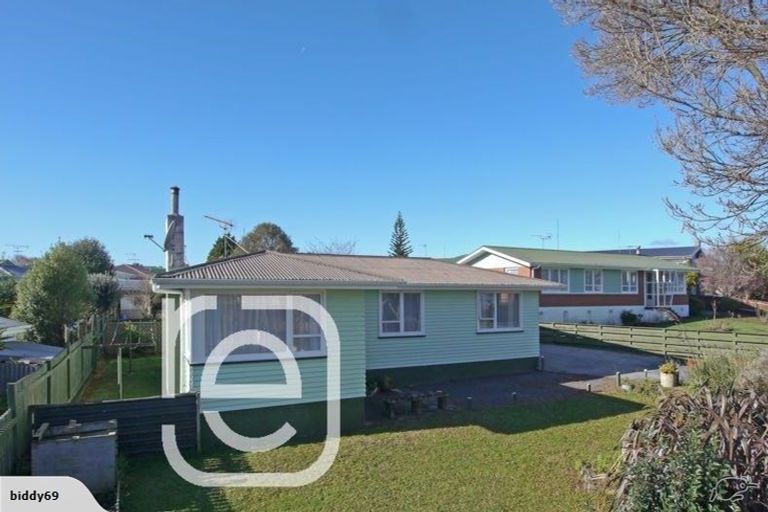 Photo of property in 11 London Street, Pukekohe, 2120