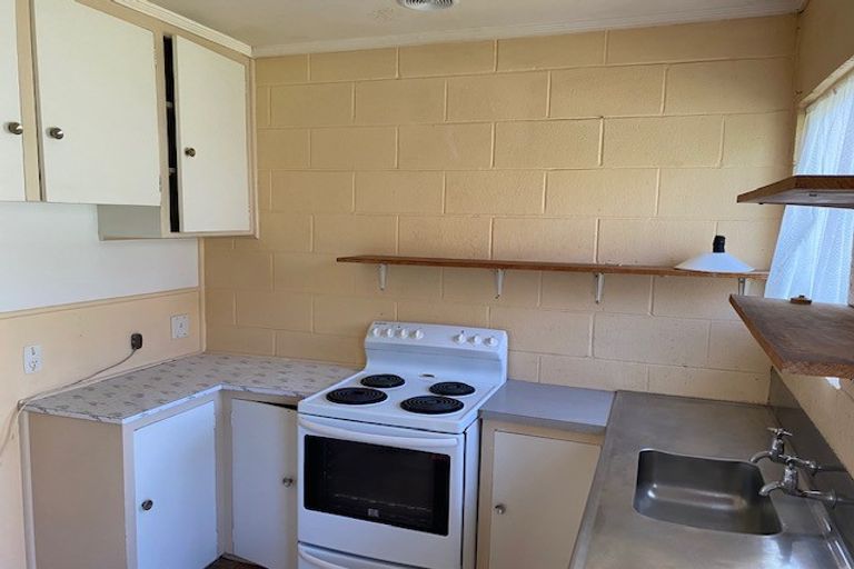 Photo of property in 2/9 June Place, Hamilton East, Hamilton, 3216