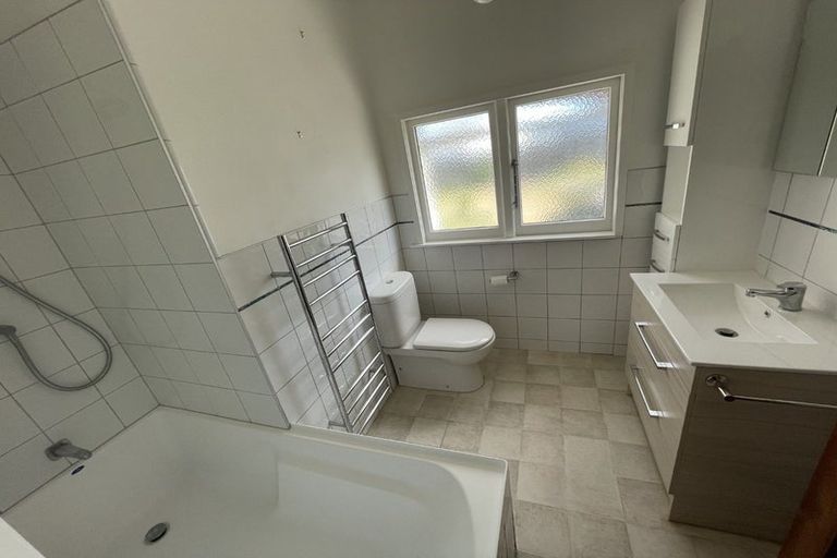 Photo of property in 139 Richmond Street, Petone, Lower Hutt, 5012