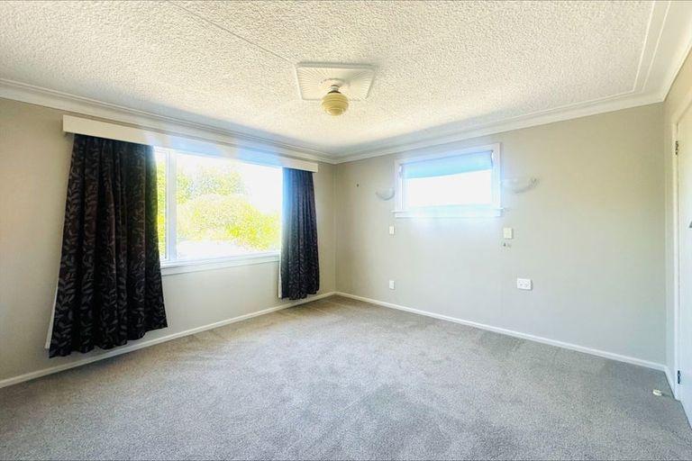 Photo of property in 21 Tamar Street, South Hill, Oamaru, 9400