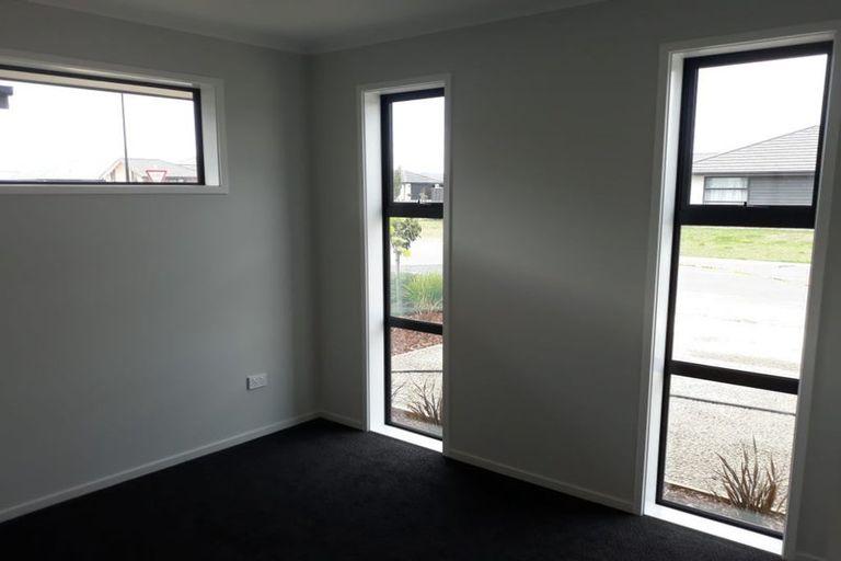 Photo of property in 44 Longcot Drive, Rolleston, 7615