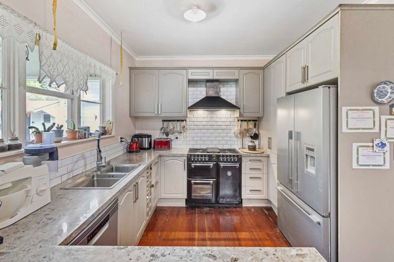 Photo of property in 35 Ihupuku Street, Waitotara, Whanganui, 4588