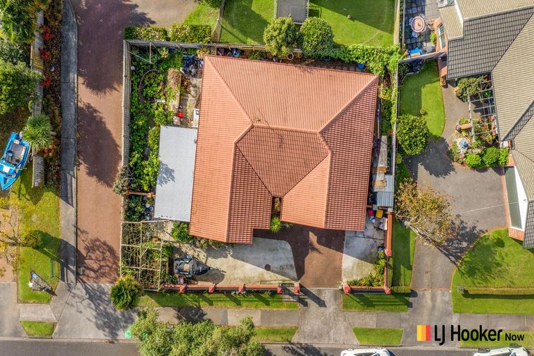 Photo of property in 41 Sheriff Place, Randwick Park, Auckland, 2105
