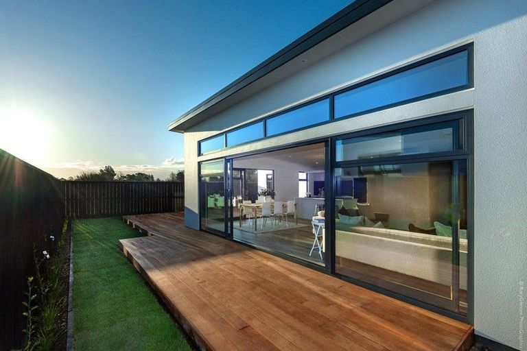 Photo of property in 16 Twin Meadows Drive, Casebrook, Christchurch, 8051