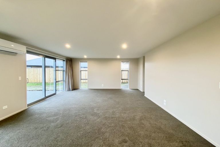 Photo of property in 12 Burrow Street, Rolleston, 7614