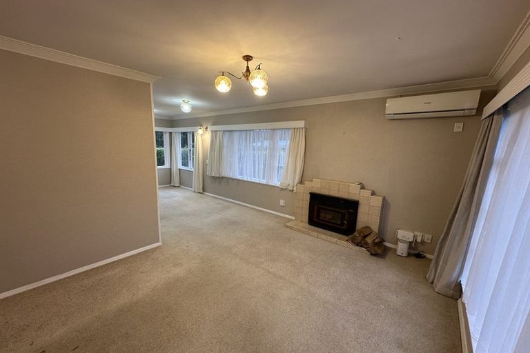 Photo of property in 32 Maymorn Road, Te Marua, Upper Hutt, 5018