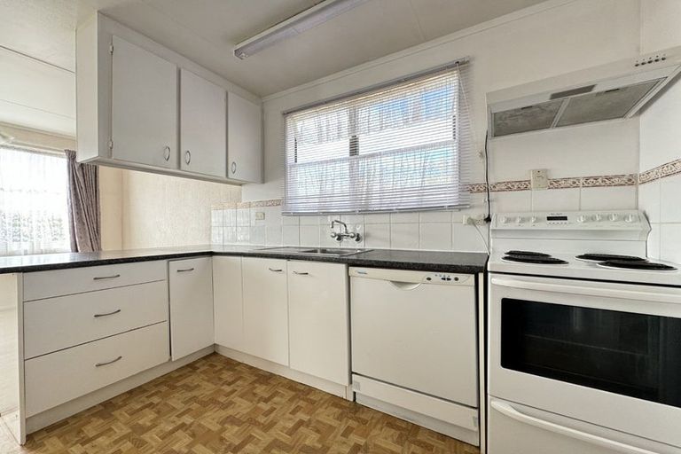 Photo of property in 43 Cortina Avenue, Johnsonville, Wellington, 6037