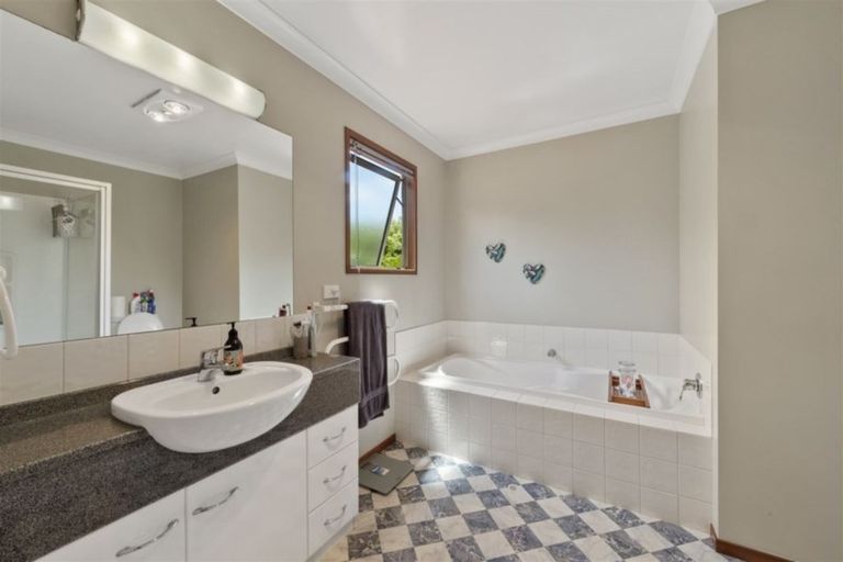 Photo of property in 7 Raungawari Drive, Huntington, Hamilton, 3210