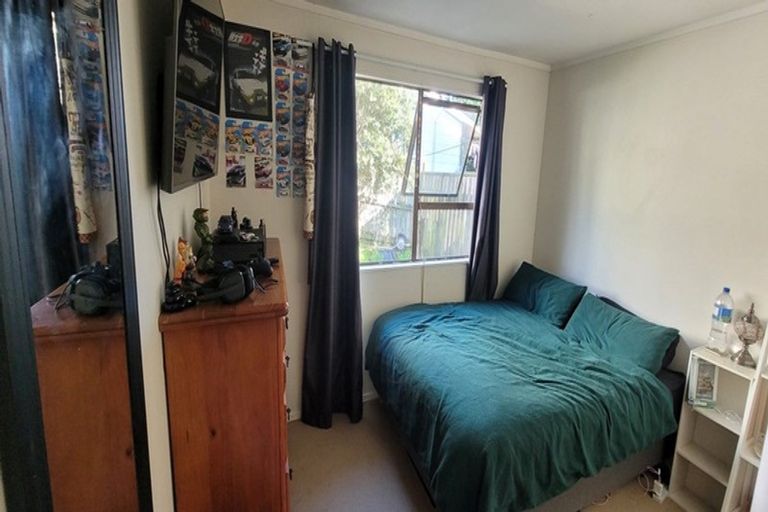 Photo of property in 207 Staithes Drive South, Whitby, Porirua, 5024
