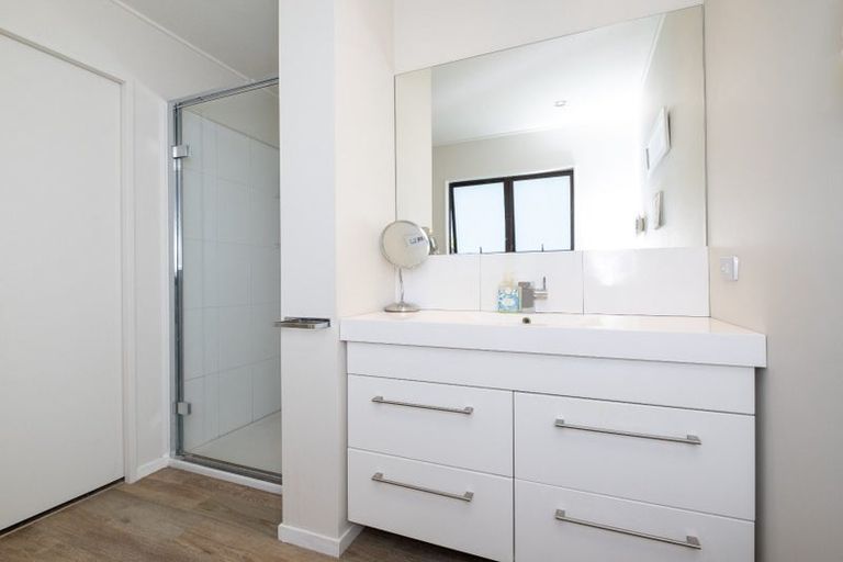 Photo of property in 53 Iona Road, Havelock North, 4130