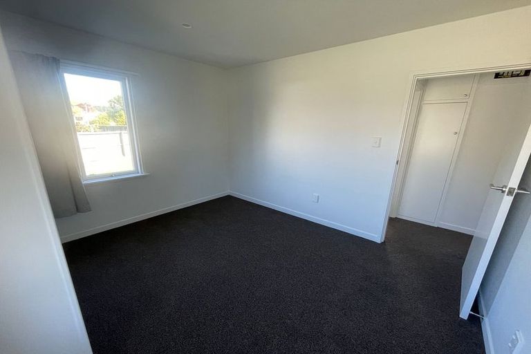Photo of property in 216 Riverlaw Terrace, Saint Martins, Christchurch, 8022