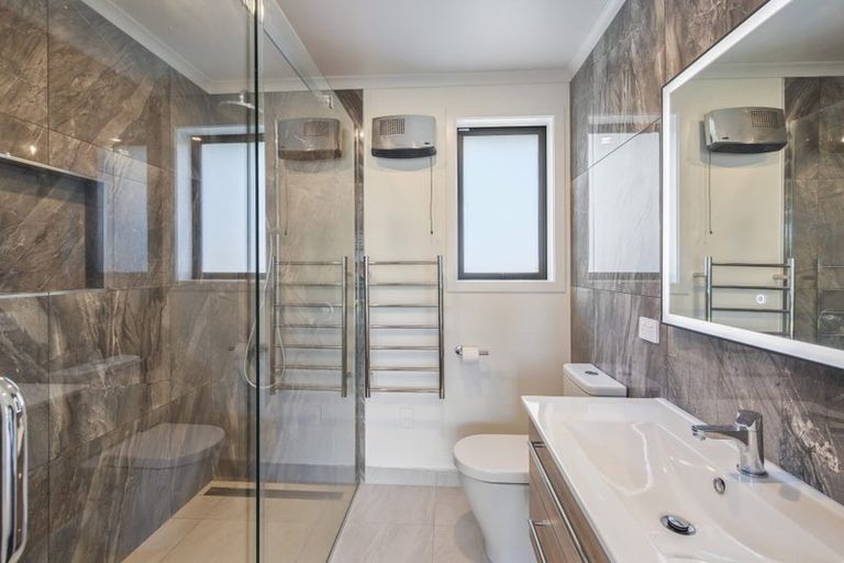 Photo of property in 5 Navarra Road, Halswell, Christchurch, 8025