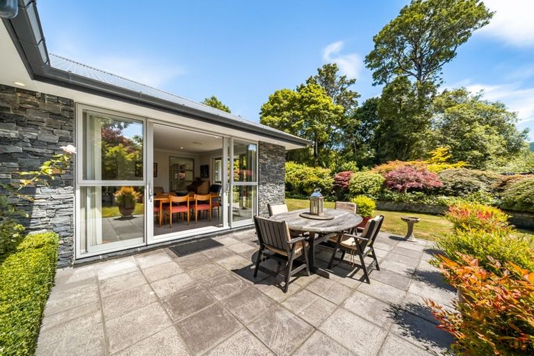 Photo of property in 6 Bateson Way, Heretaunga, Upper Hutt, 5018