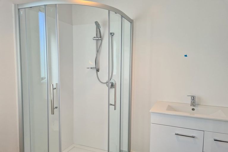 Photo of property in 6/122 Pooks Road, Ranui, Auckland, 0612