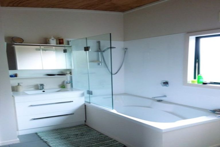 Photo of property in 1/27 Kopipi Crescent, Ngunguru, Whangarei, 0173