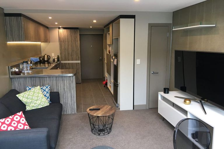 Photo of property in Canvas Apartments, 11/307u Willis Street, Te Aro, Wellington, 6011