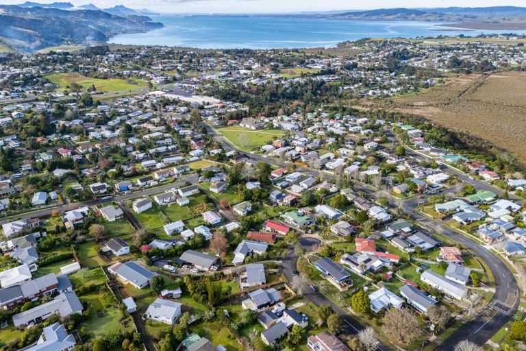 Photo of property in 5 Montague Place, Onerahi, Whangarei, 0110