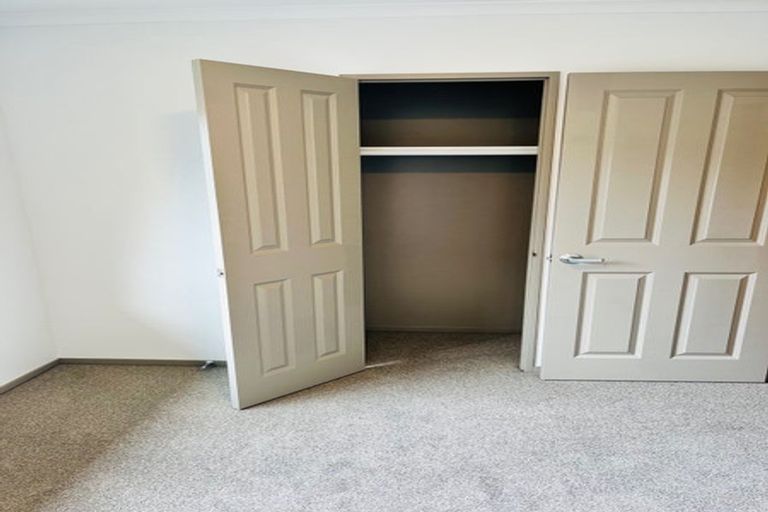 Photo of property in 25 Grabella Place, Papamoa Beach, Papamoa, 3118