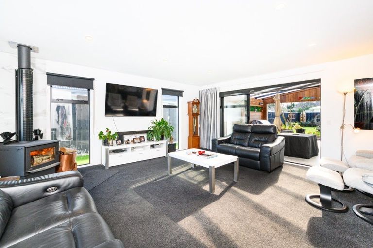 Photo of property in 1a Sherwill Street East, Feilding, 4702