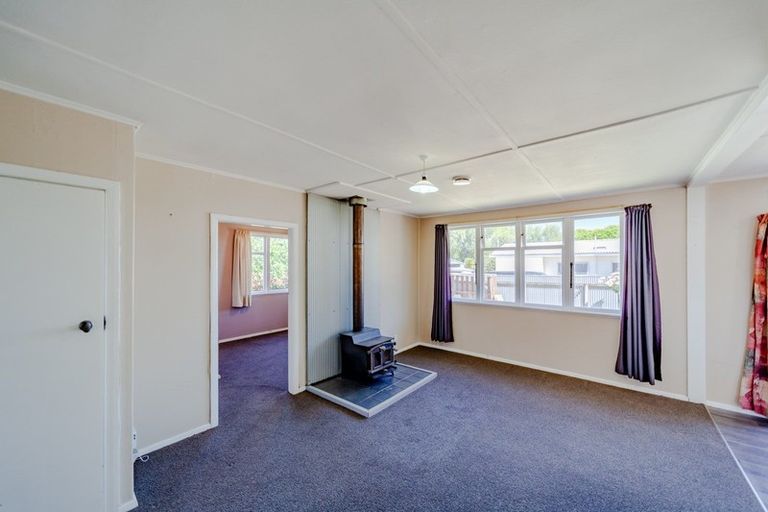Photo of property in 15 Porritt Place, Waipukurau, 4200