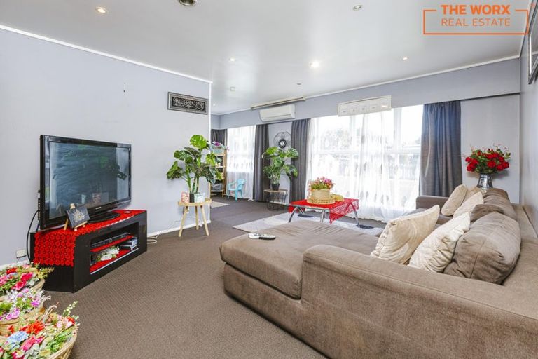 Photo of property in 38 Friesian Drive, Mangere, Auckland, 2022