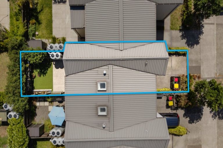 Photo of property in 53 Glidepath Road, Hobsonville, Auckland, 0616