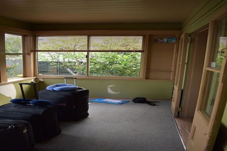 Photo of property in 1/20 Northcote Road, Takapuna, Auckland, 0622