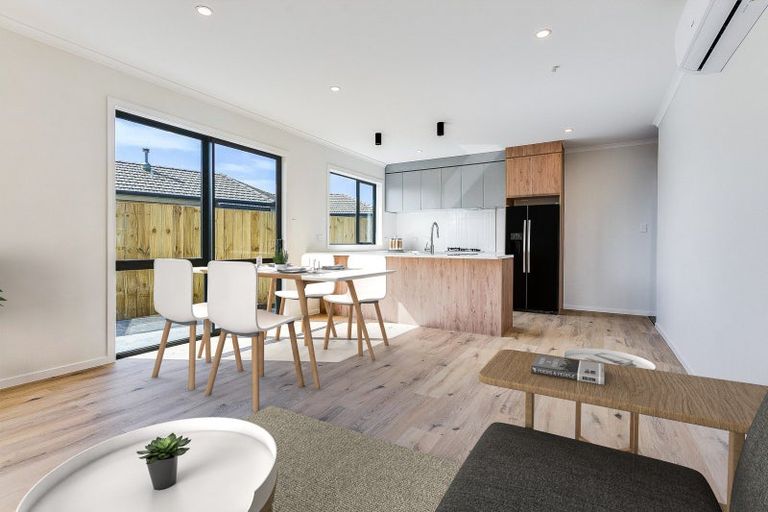 Photo of property in 27u1 Norman Street, Nawton, Hamilton, 3200