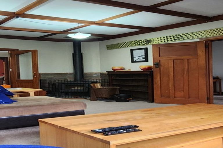 Photo of property in 274 Huia Road, Titirangi, Auckland, 0604