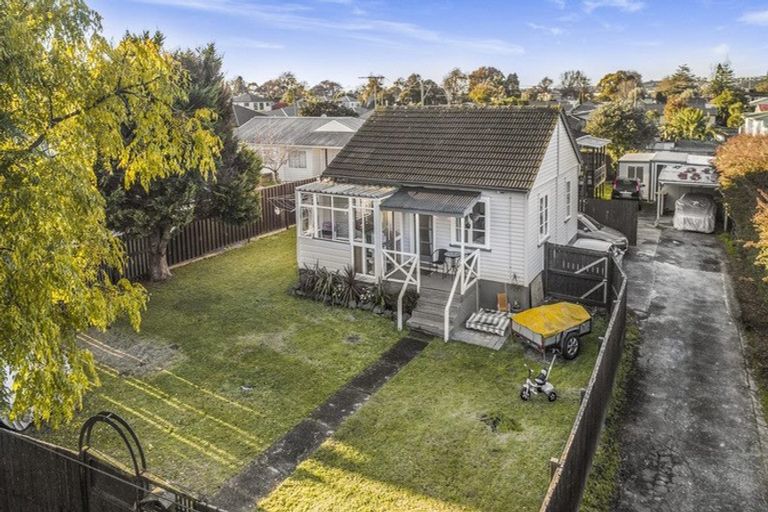 Photo of property in 1/72 Gloucester Road, Manurewa, Auckland, 2102