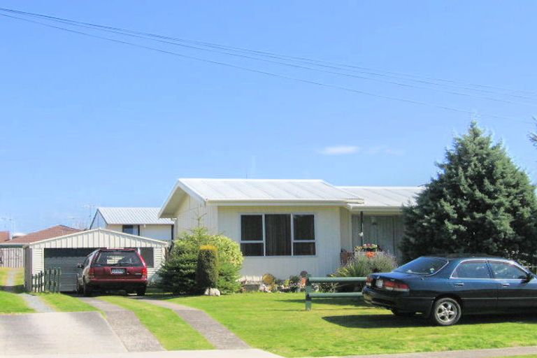 Photo of property in 13a Hawea Street, Mount Maunganui, 3116