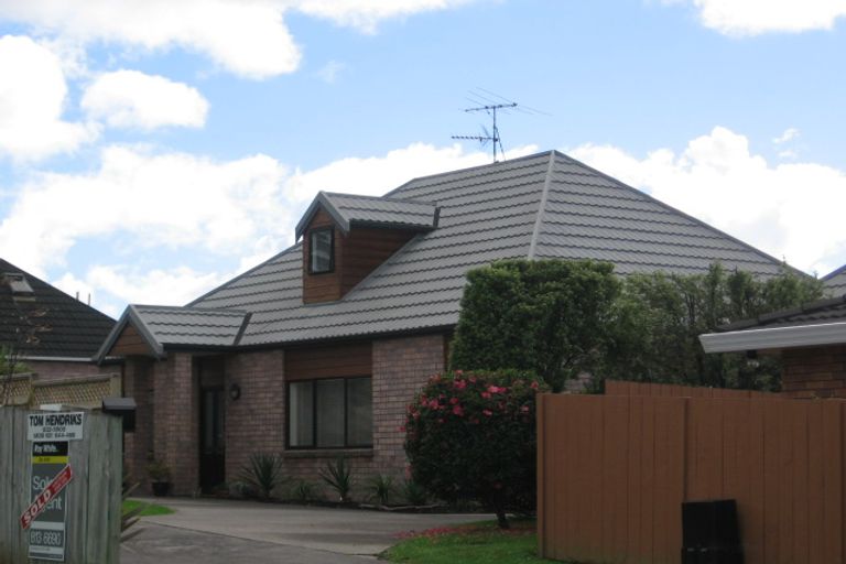 Photo of property in 12 Skybird Place, Glen Eden, Auckland, 0602